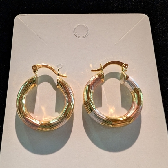 No name Jewelry - Elegant Gold, Rose Gold and  Silver Colored Hoop Earrings